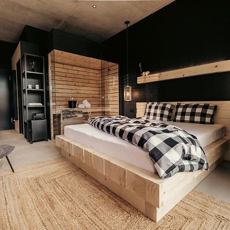 Bretterhotel Hofstetten bei Brienz Eksteriør billede